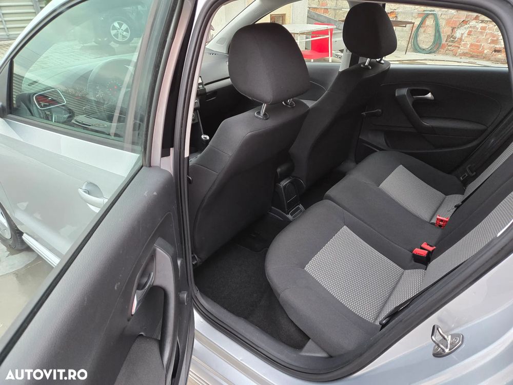 Volkswagen Polo 1.2 TDI Blue Motion - 12