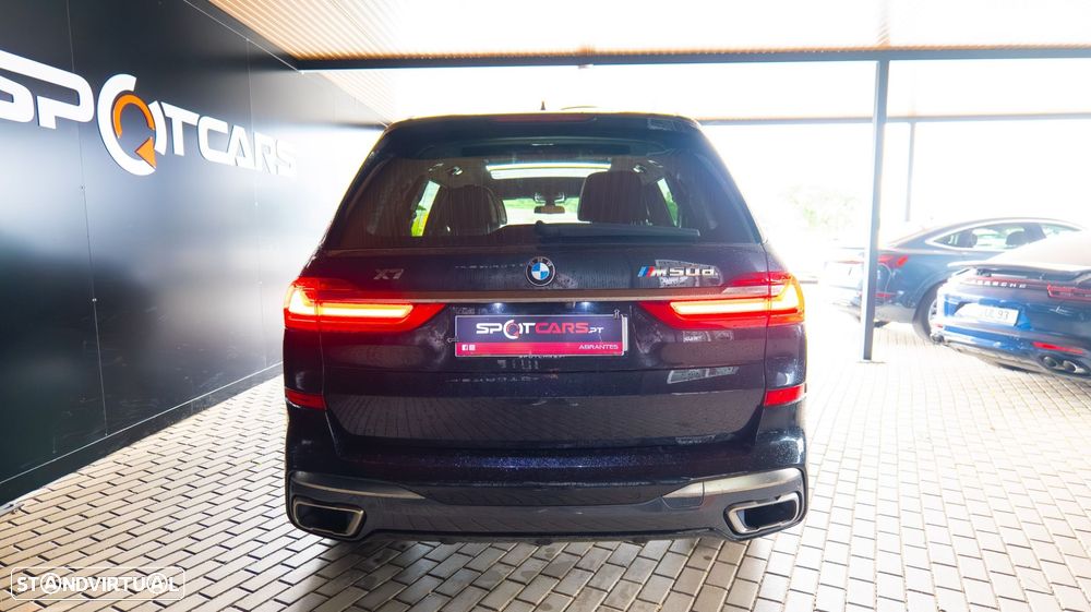 BMW X7 M50d - 8