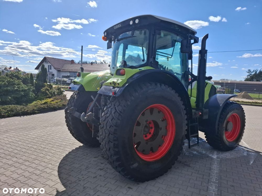 Claas ARION 650 - 4