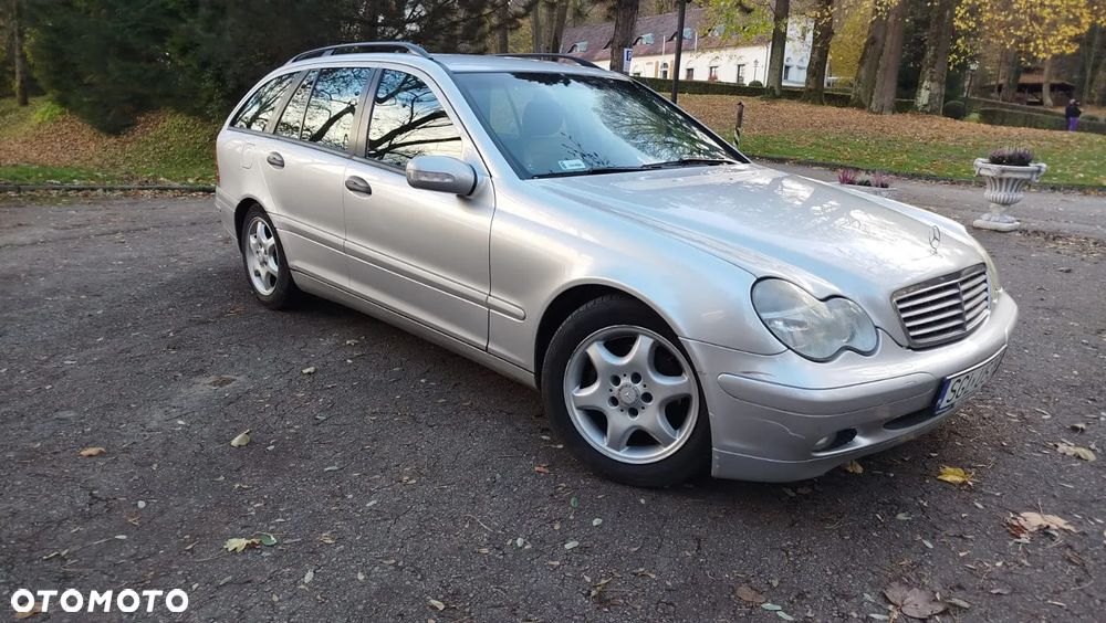 Mercedes-Benz Klasa C 220 T CDI Classic - 1