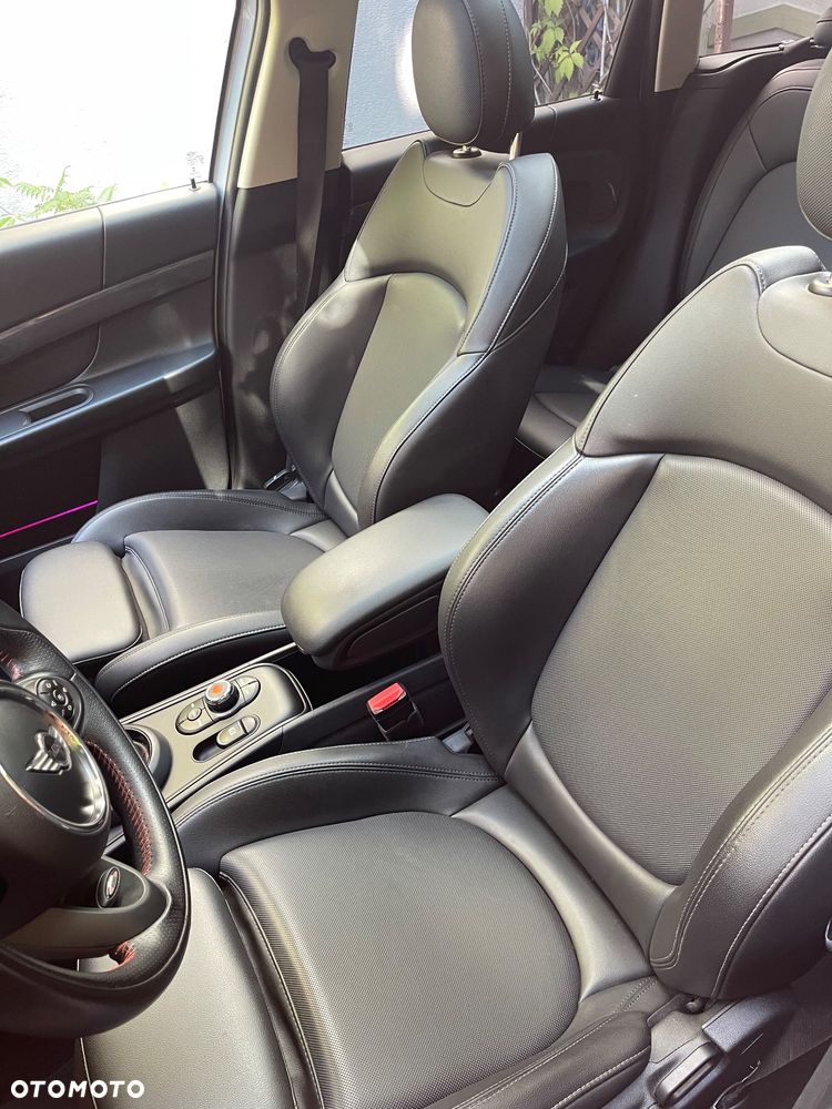 MINI Countryman - 24