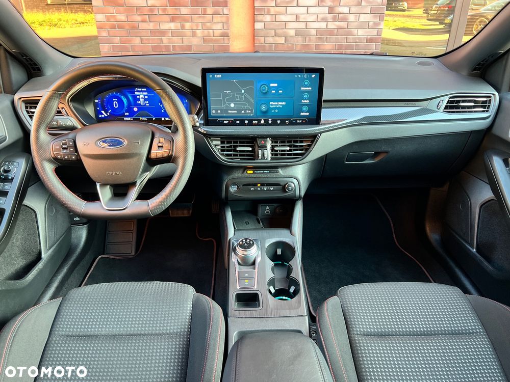 Ford Focus Kombi 21 - 10