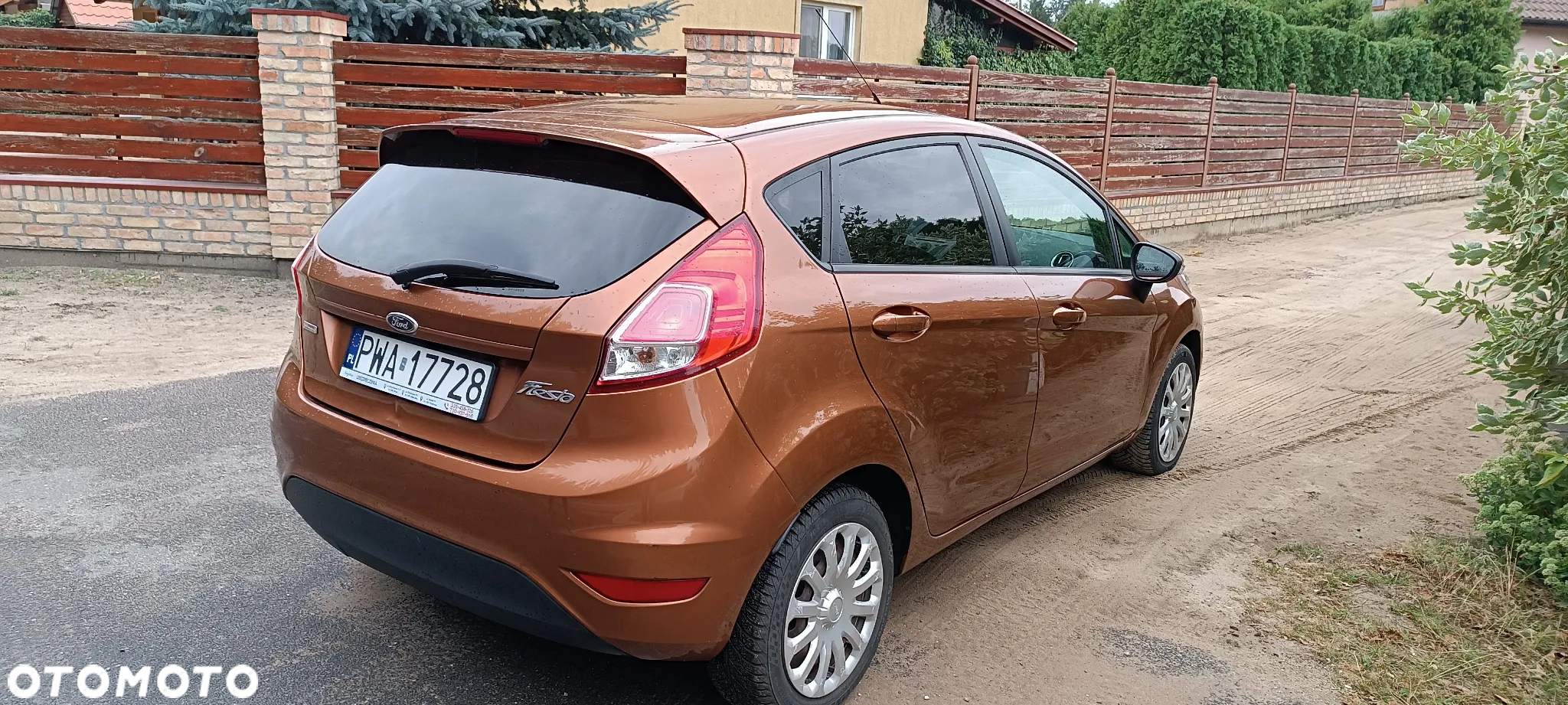 Ford Fiesta 1.5 TDCi Ambiente - 4