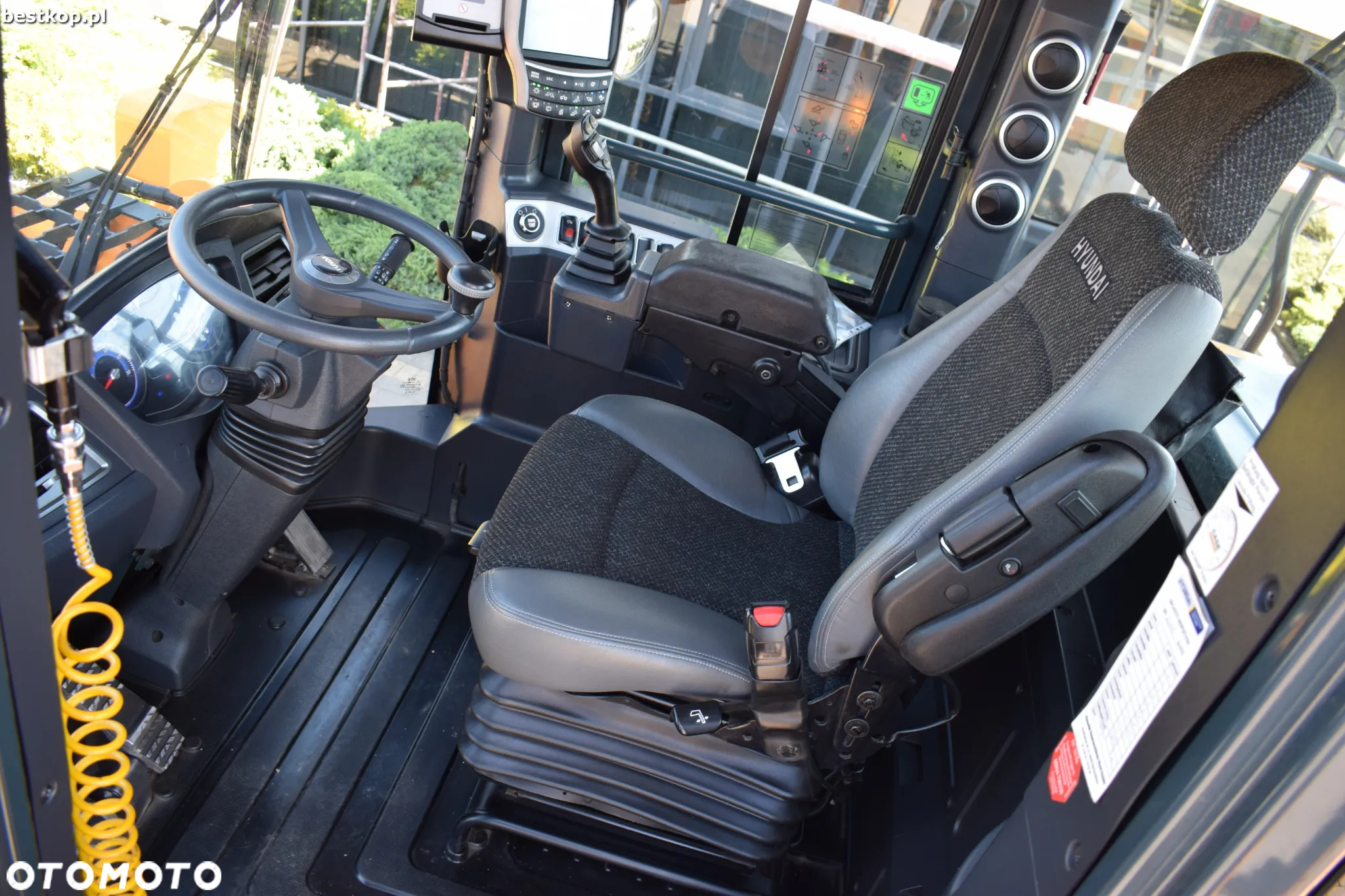 Hyundai HL965 - 23