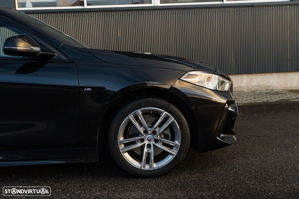 BMW 116 d Pack 50 anos M Auto - 15