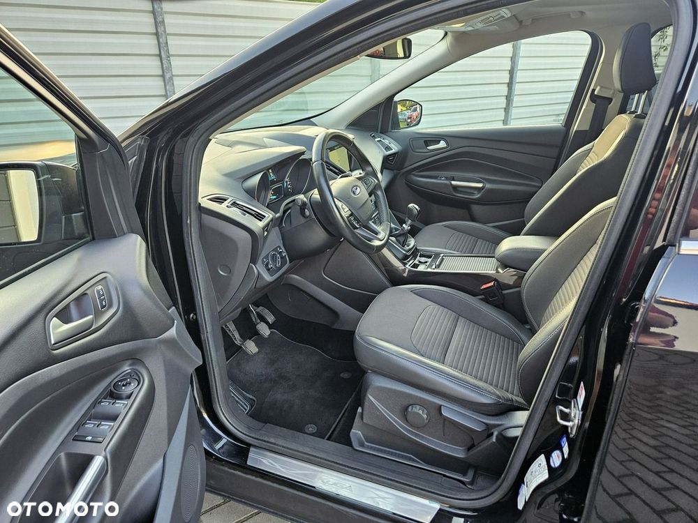 Ford Kuga 2.0 TDCi FWD Titanium - 6