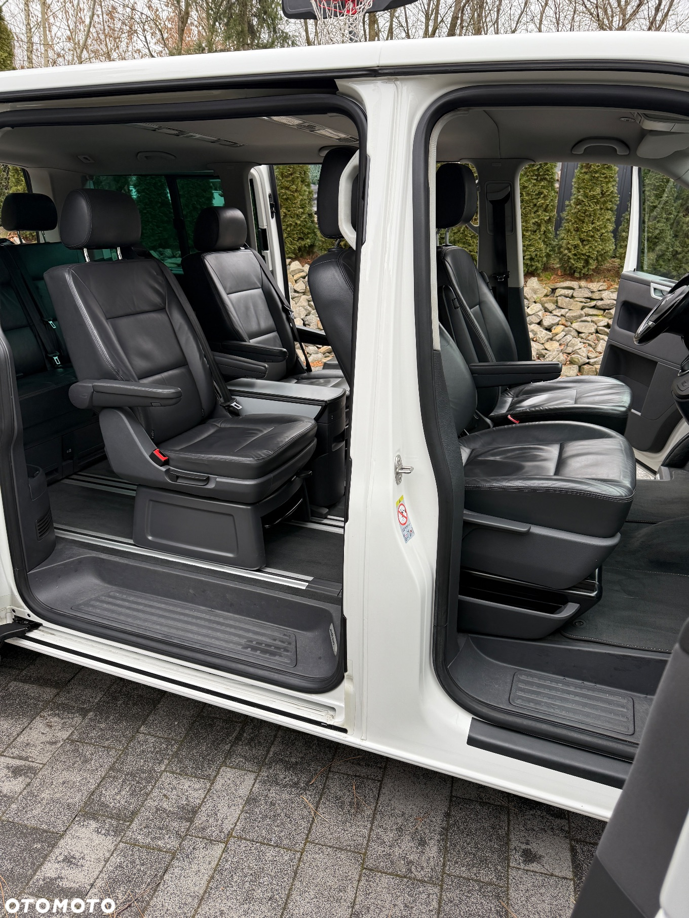 Volkswagen Multivan - 3