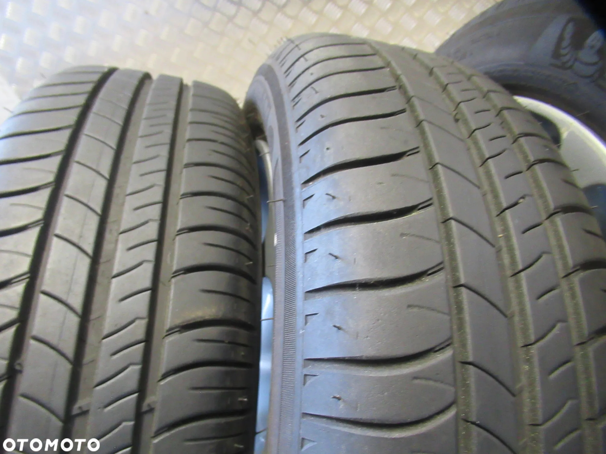 Koła Smart ForFour ForTwo Twingo III 5Jx15 et32 5,5Jx42 4x100 - 16