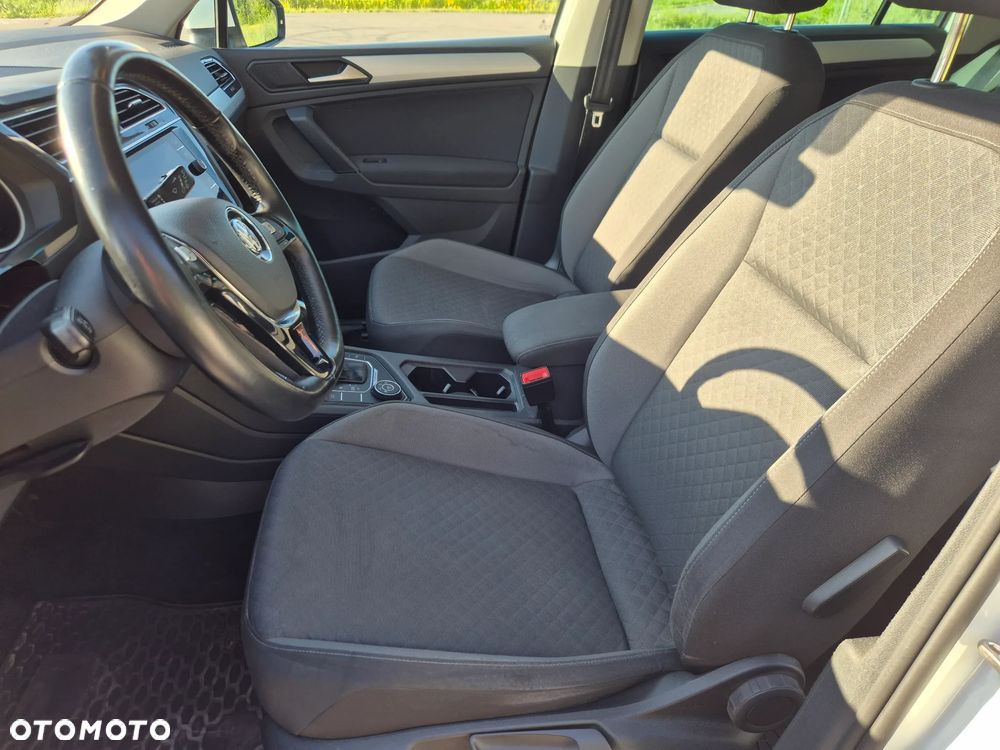Volkswagen Tiguan 2.0 TDI BMT SCR 4Mot Comfortline DSG - 11