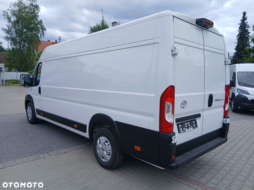 Toyota Proace Max - 8