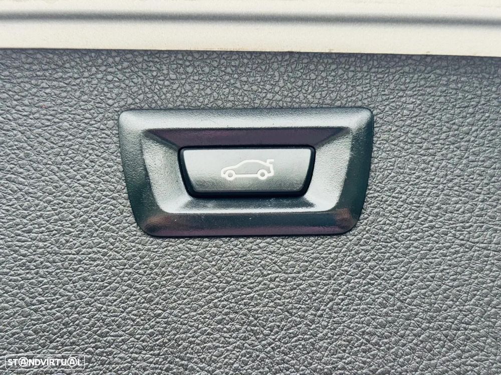 BMW 320 d Auto Pack M - 47
