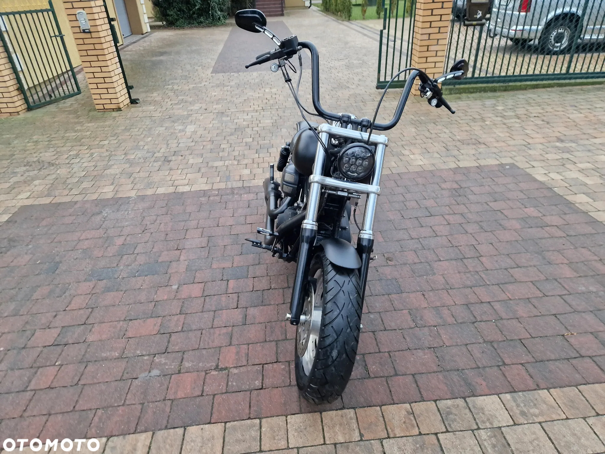 Harley-Davidson Dyna Fat Bob - 8