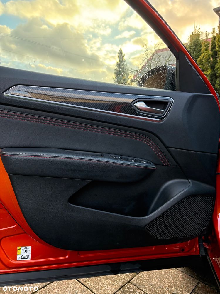 Renault Arkana TCe 140 EDC R.S LINE - 11