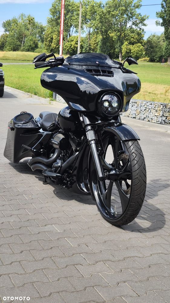 Harley-Davidson Touring Street Glide - 8