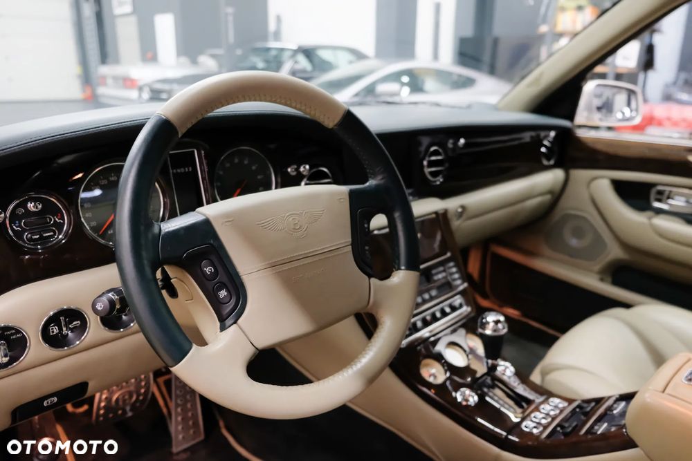 Bentley Arnage RL - 10