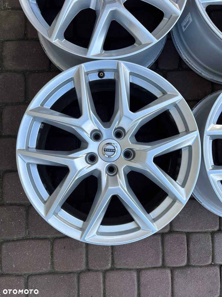 Oryginalne alufelgi Volvo 5x108 18 cali XC60 XC40 V90 - 5