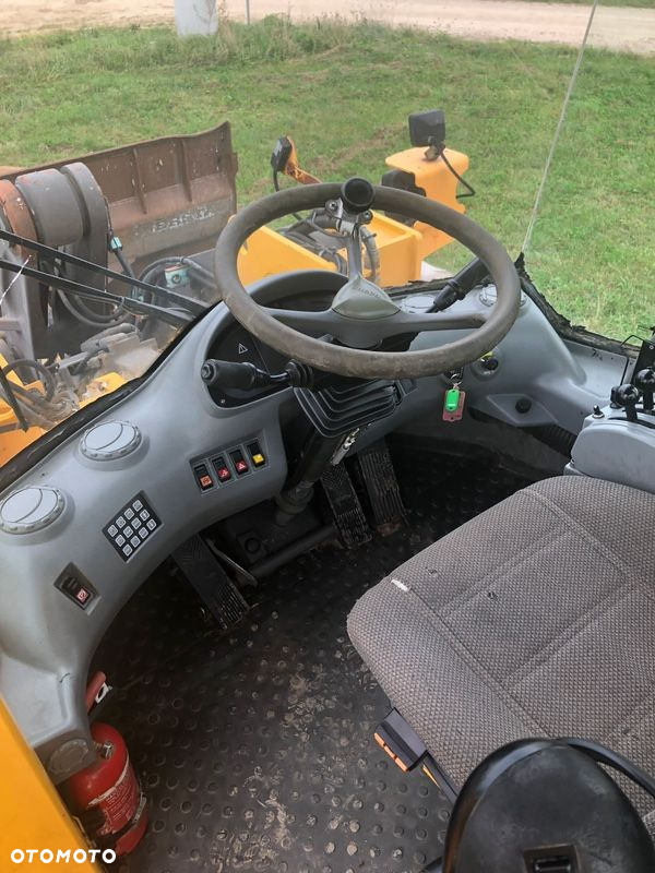 Volvo L120 - 24