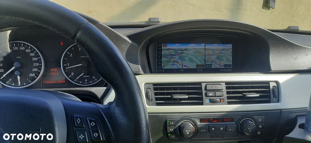 BMW Seria 3 320i - 11