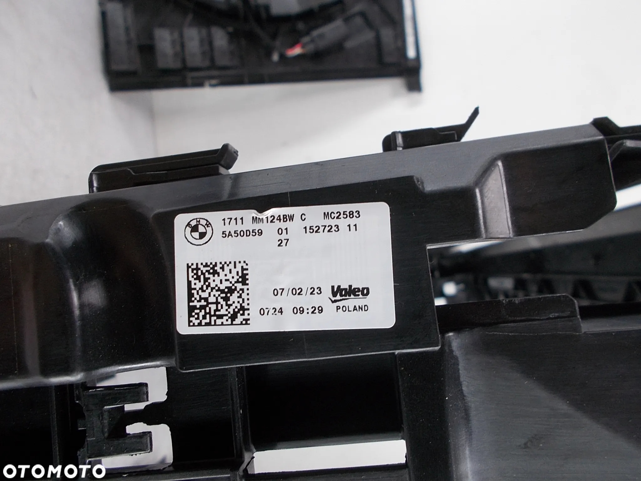 Nowy wentylator obudowa BMW 3,0 G20 G22 chłodnica oleju - 7