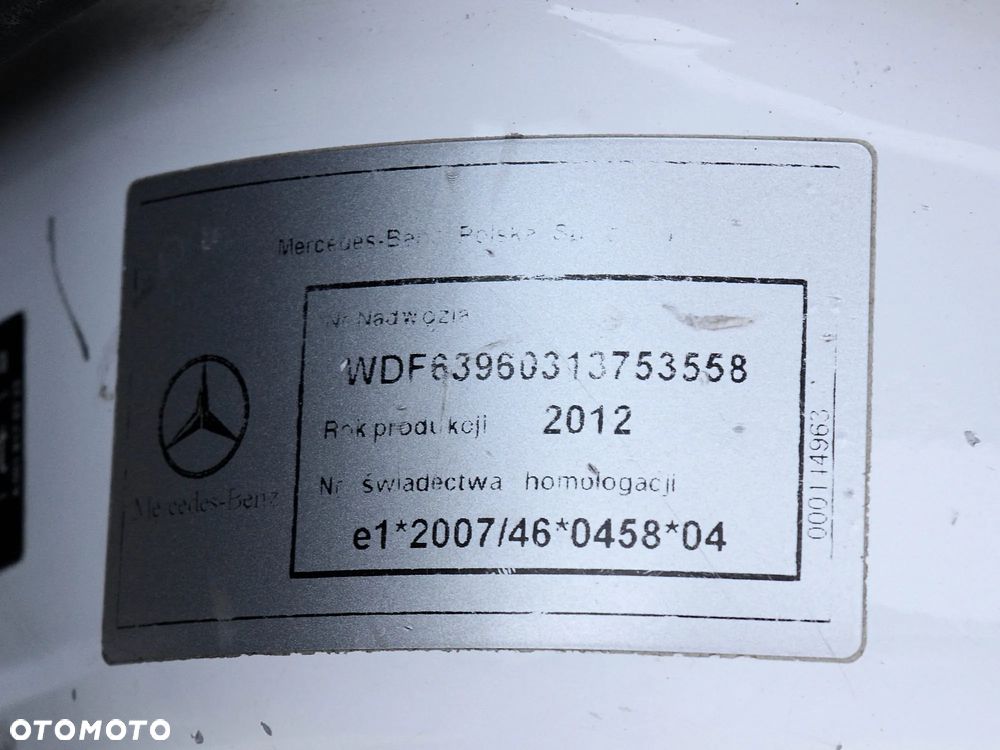 Mercedes-Benz Vito - 21