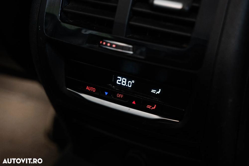 BMW X3 xDrive20d Aut. - 30