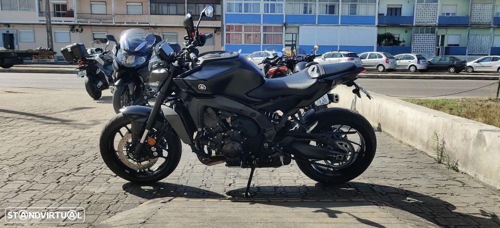 Yamaha MT-09 Y-AMT - 2