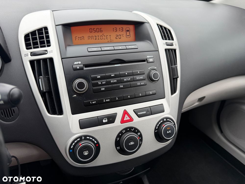 Kia Ceed 1.4 CVVT LX - 7