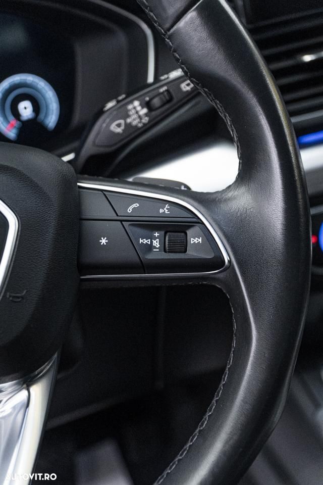 Audi Q5 2.0 40 TDI quattro S tronic Sport - 27