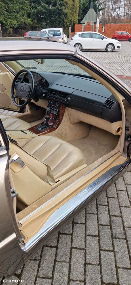 Mercedes-Benz SL - 14