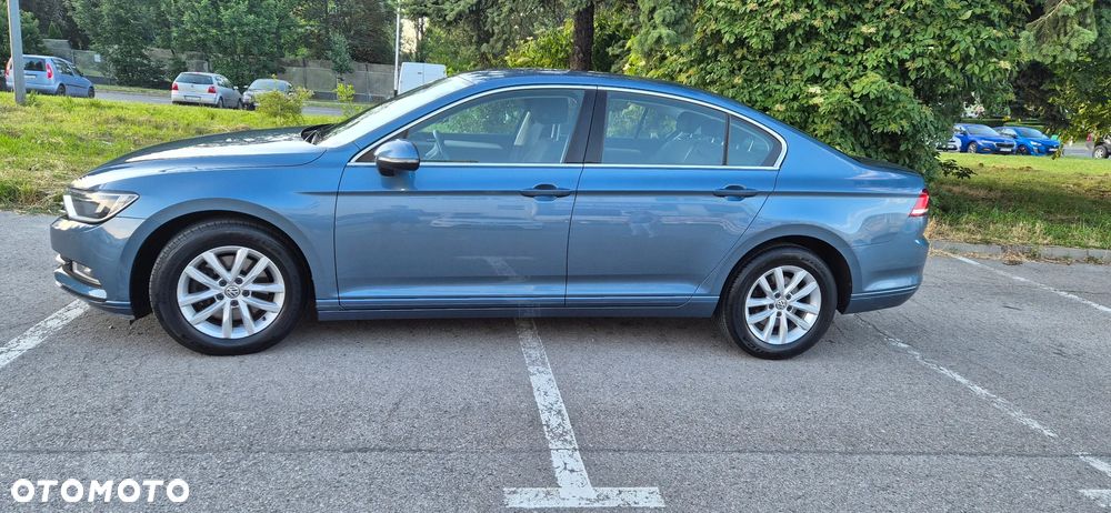 Volkswagen Passat - 3