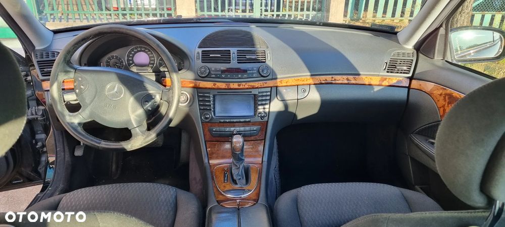 Mercedes-Benz Klasa E - 11