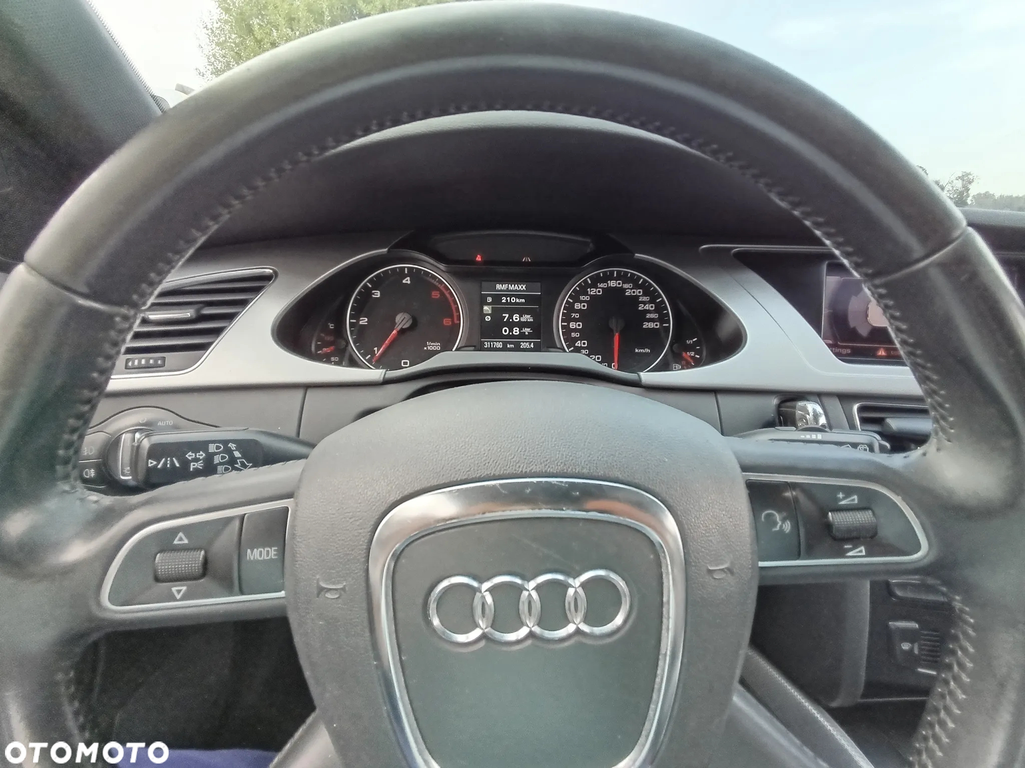 Audi A4 2.0 TDI DPF multitronic Ambition - 30