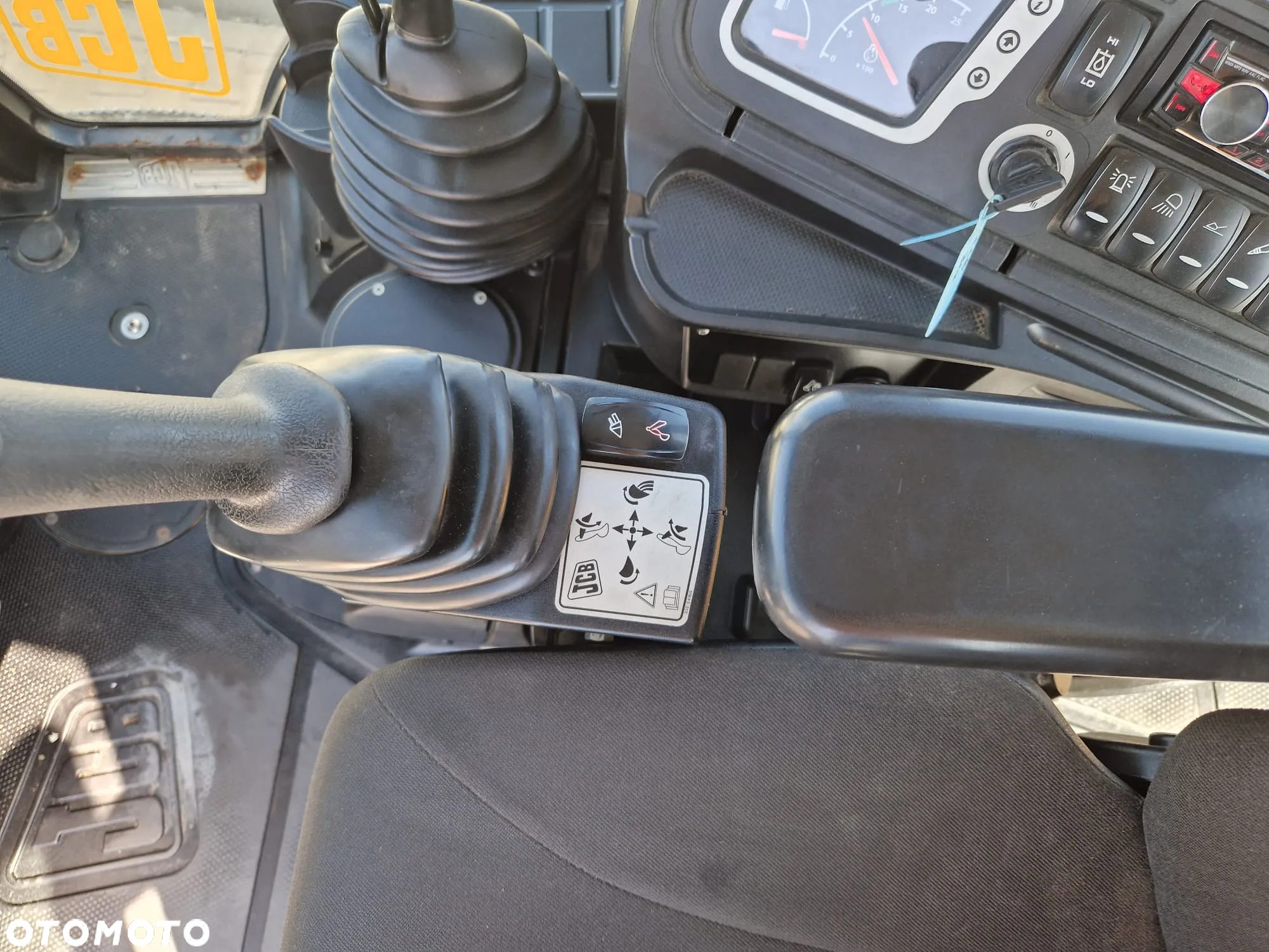 JCB 3CX Contractor AEC * 2013r. * Joystick * Toruelock * Powershift * - 30