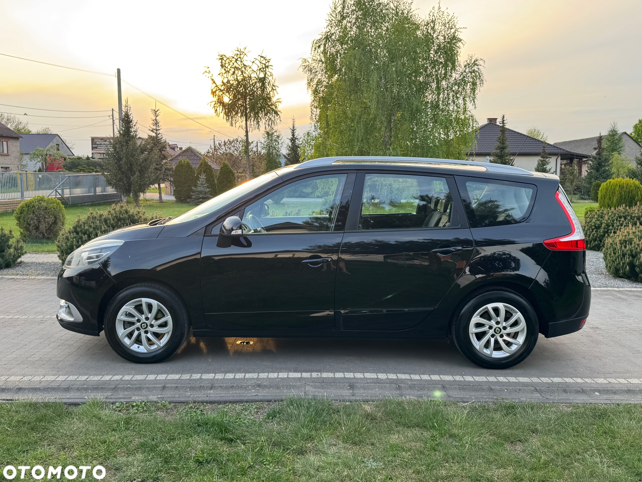 Renault Scenic 1.5 dCi Expression - 9