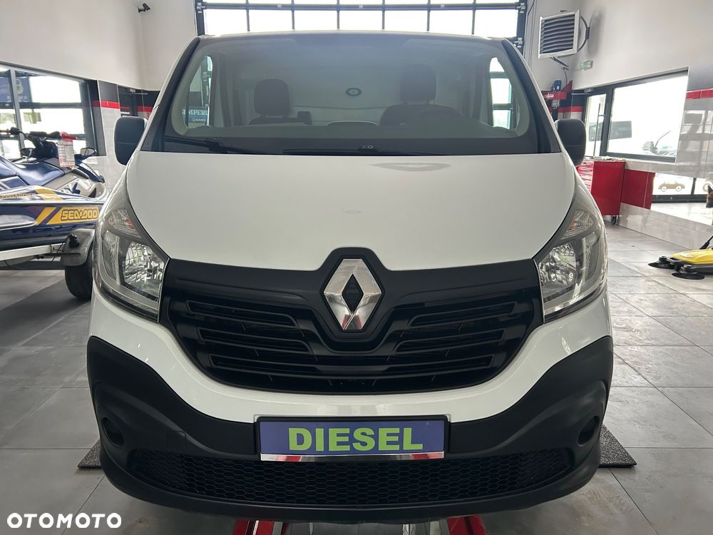 Renault Trafic - 10