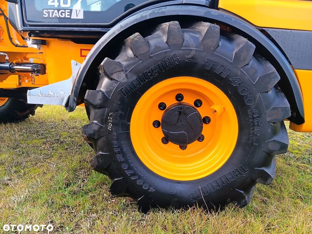 JCB 407 - 11
