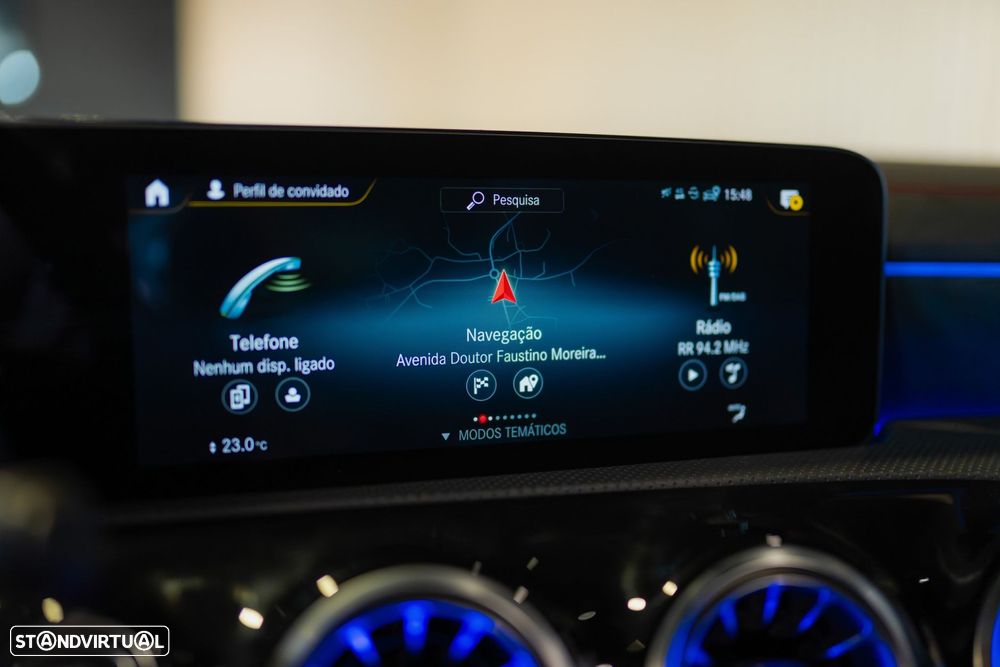 Mercedes-Benz CLA 250 e Shooting Brake AMG Line - 39