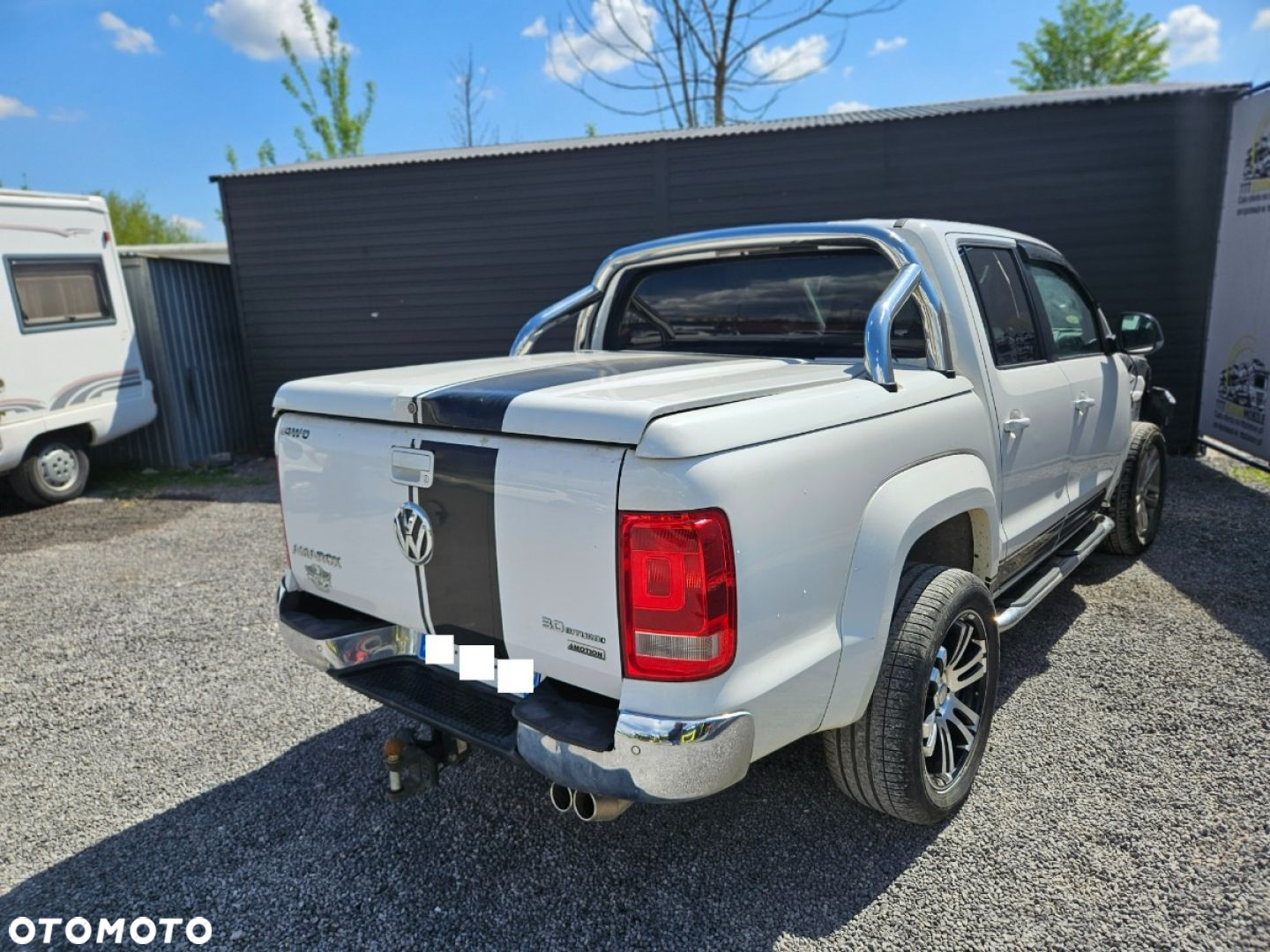 Volkswagen Amarok - 28