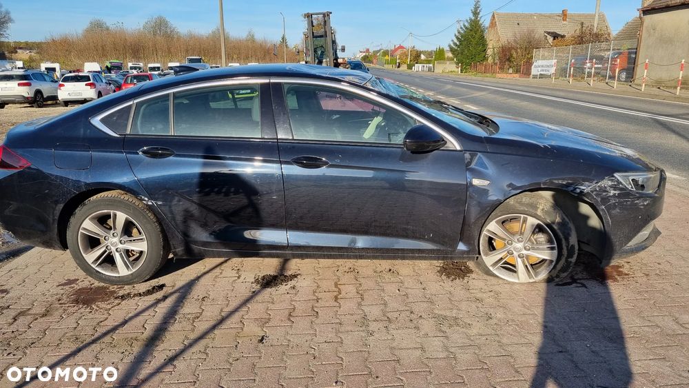 Opel Insignia 1.6 Ultimate - 3