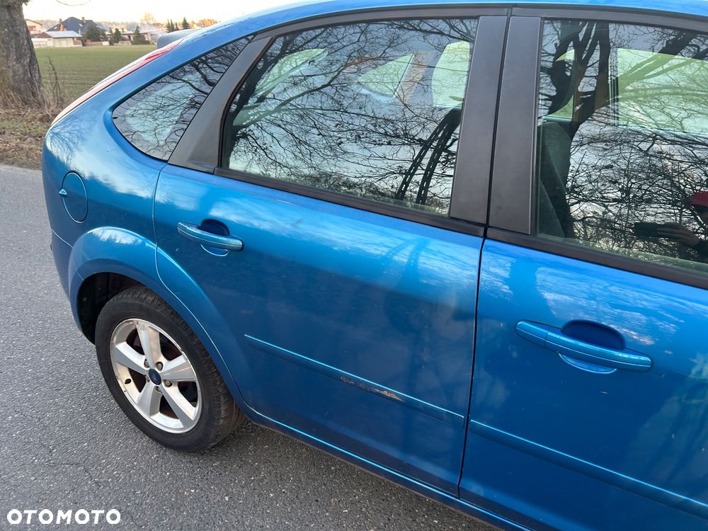 Ford Focus - 22