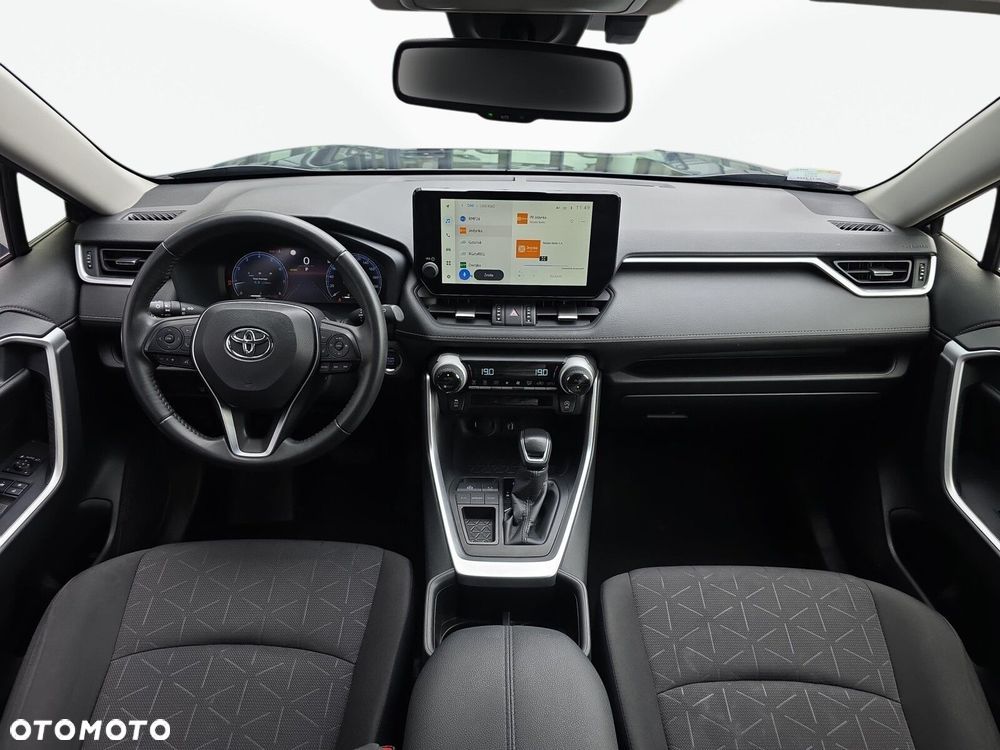 Toyota RAV4 - 18