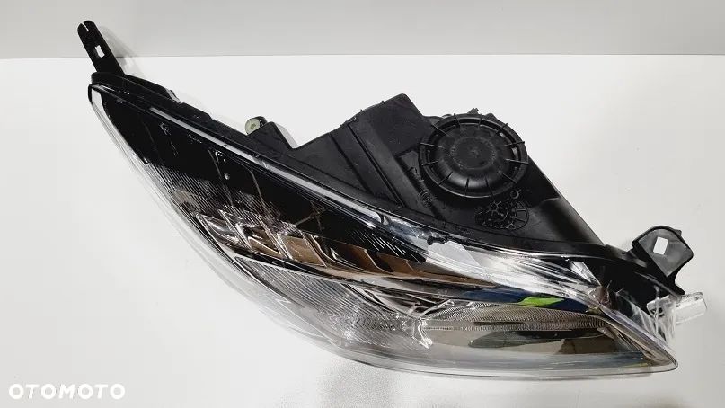 Reflektor prawy xenon Opel Insignia europa Kompletna - 2