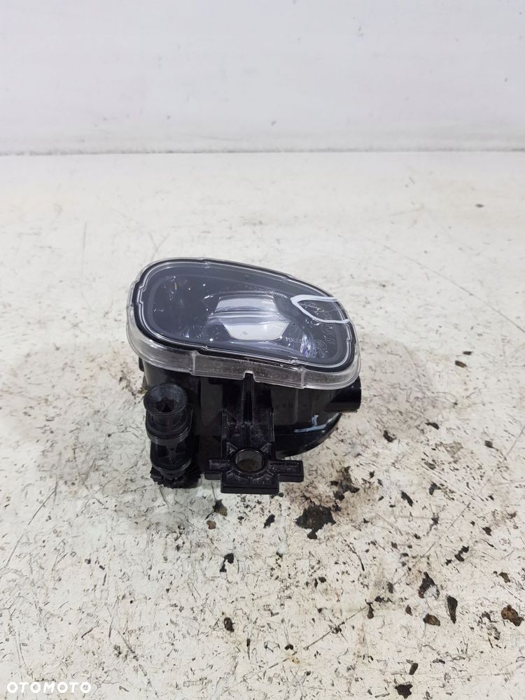 halogen prawy przód 261504122r renault clio v captur trafic - 5