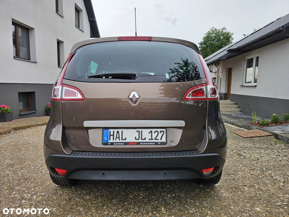 Renault Scenic - 32