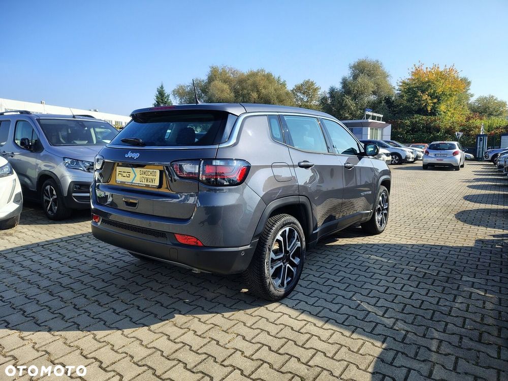 Jeep Compass - 3