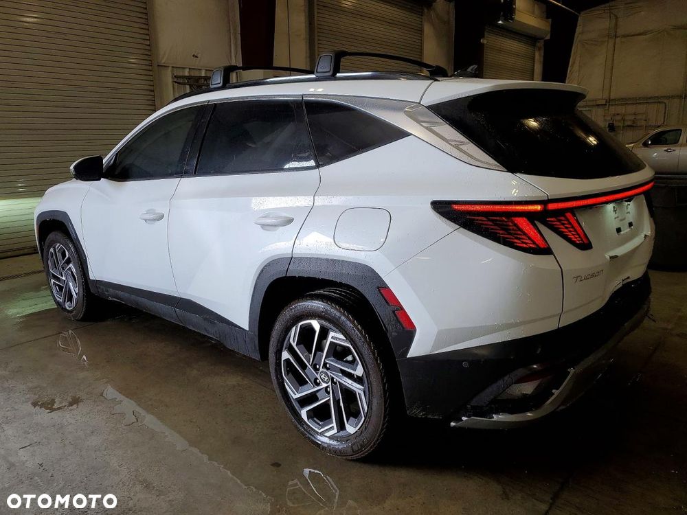 Hyundai Tucson - 3