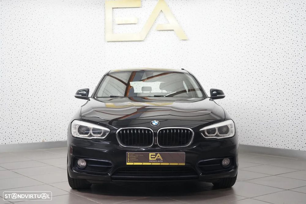BMW 116 d Line Luxury Auto - 2