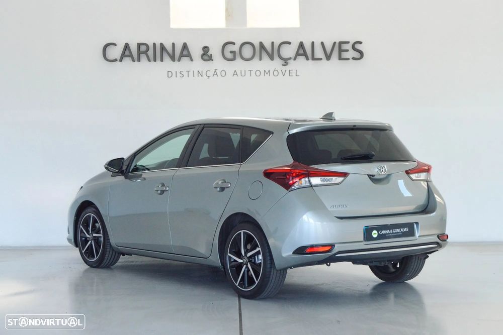 Toyota Auris 1.4 D-4D Comfort - 17