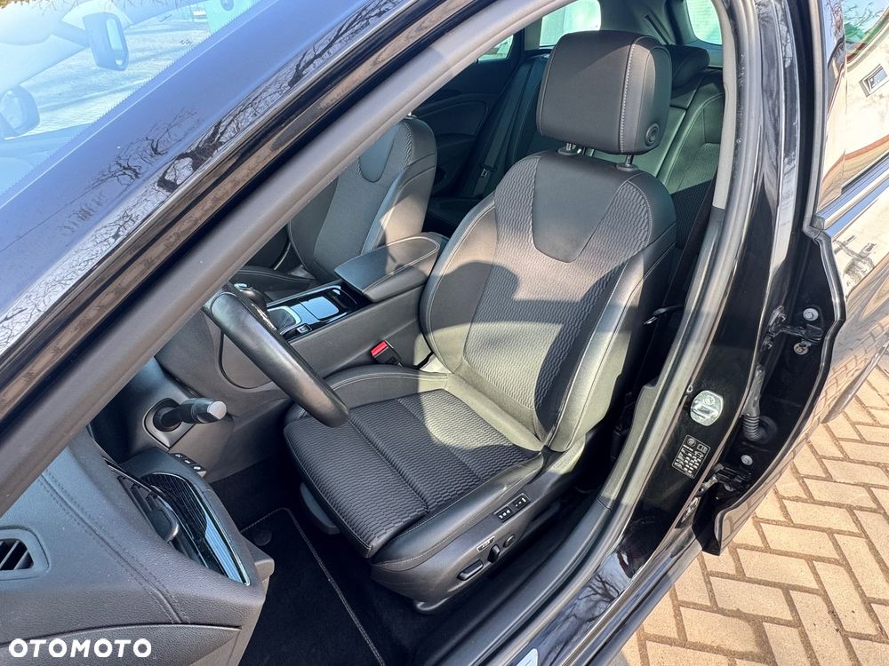 Opel Insignia 2.0 CDTI 4x4 Innovation S&S - 12