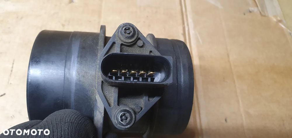 Przepływomierz powietrza VW Passat B6 2.0 TDI 074906461B - 6